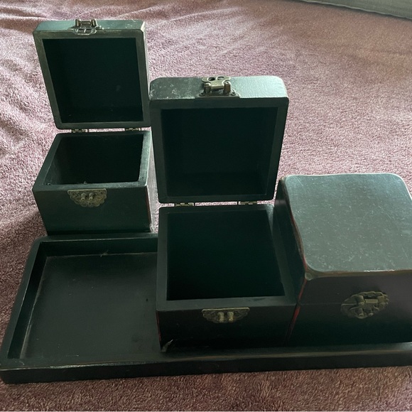 Asian Inspired Decorations Set - Picture 3 of 5